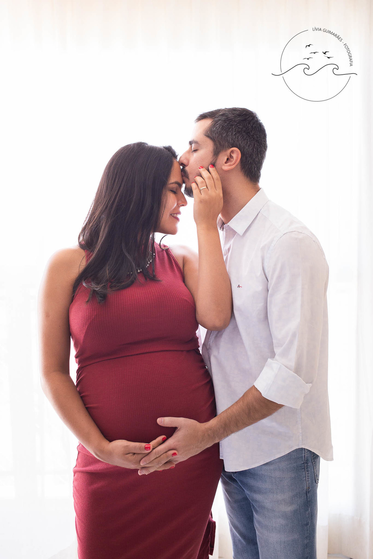 foto_de_gestante_em_casa_sala_goiania_livia_guimaraes