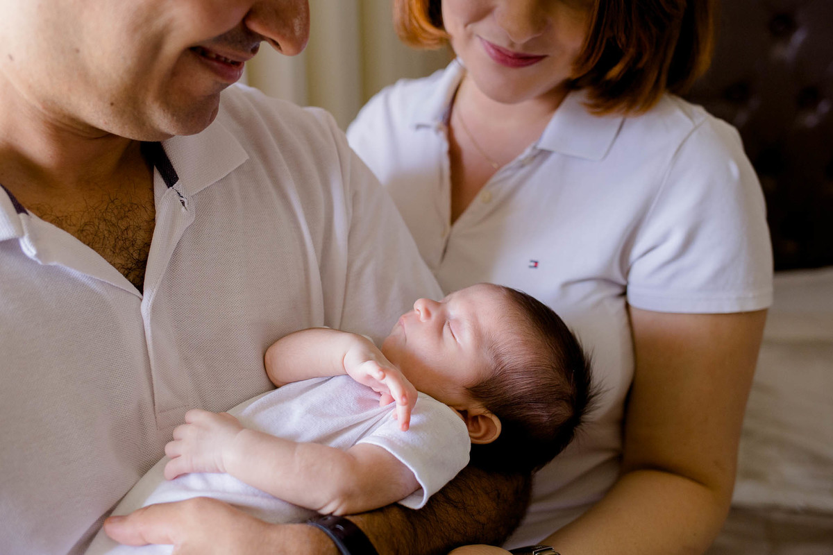 fotografa_de_recem_nascido_newborn_lifestyle_em_casa_goiania_livia_guimaraes 