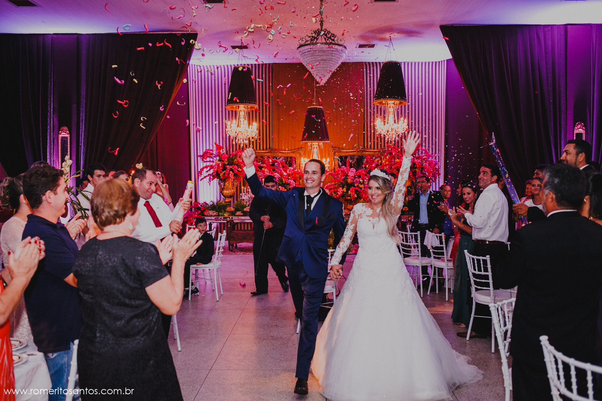 os noivos kely Bueno