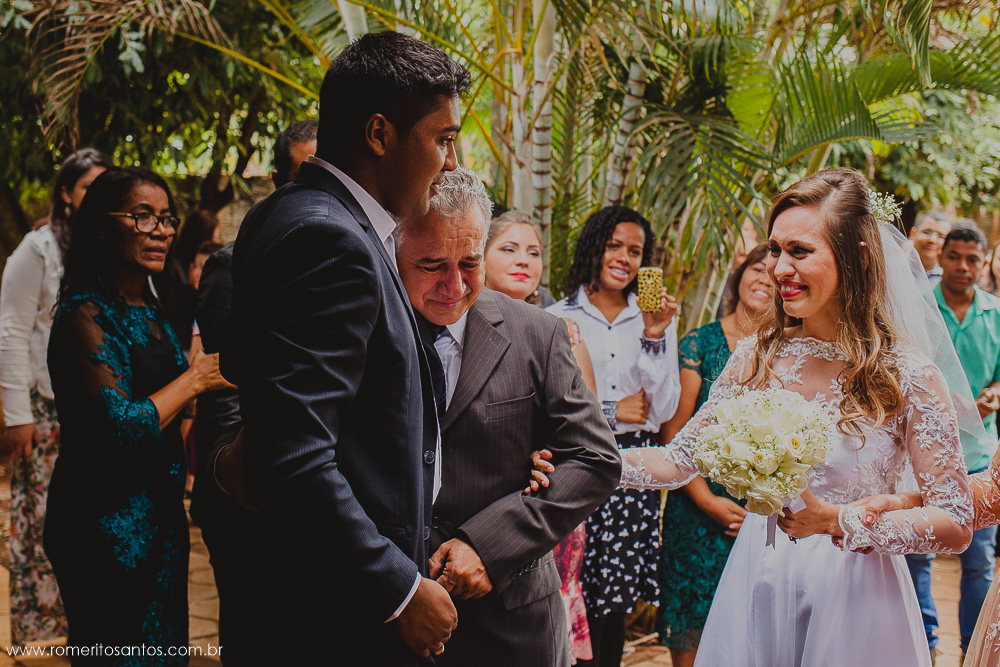 fotos fotografadas pelo fotografo romerito santos, na cidade de presidente epitãclio, presidente epitacio, sao paulo, em 2016, no casamento de camila-e-tercio.