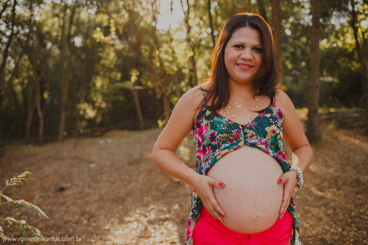 Obrigada Romerito Santos pela paciência, amei fazer o ensaio fotográfico com você, e oh que não sou chegada rsrs. Vc está de parabéns em seus ensaios. Mamãe e papai satisfeitissimos...