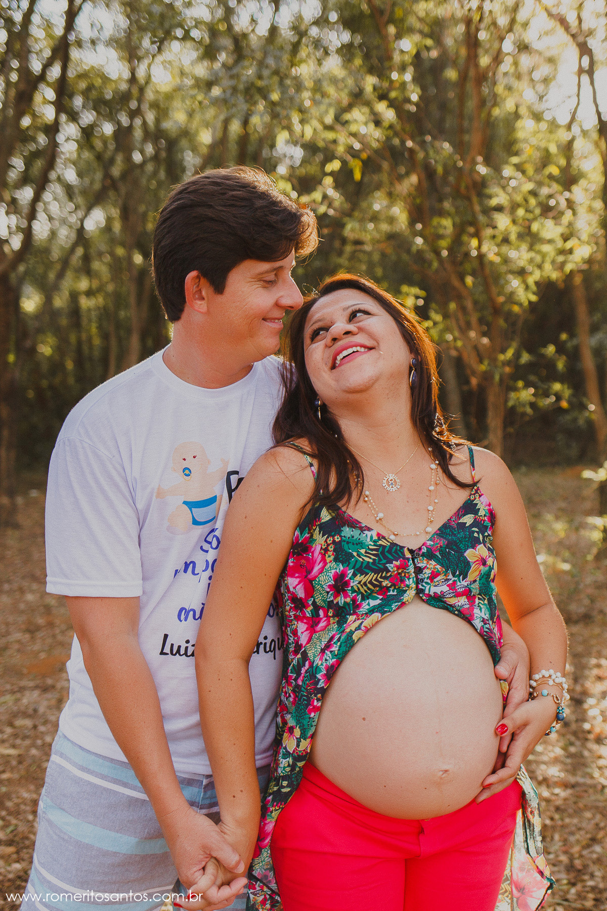 Obrigada Romerito Santos pela paciência, amei fazer o ensaio fotográfico com você, e oh que não sou chegada rsrs. Vc está de parabéns em seus ensaios. Mamãe e papai satisfeitissimos...