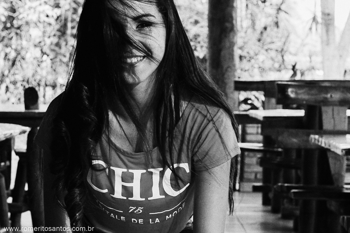 Ensaio realizado no Pesqueiro  Aquatur, Pelo fotógrafo Romerito Santos que realizou o ensaio da queria Thaisla Lorrayne para o seu aniversário de 15 anos, na cidade de Presidente Epitácio - SP.