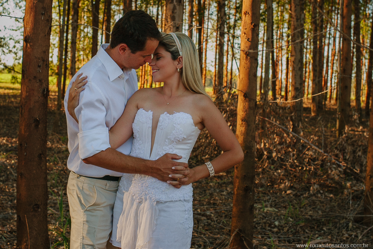 ensaio fotografico do Casal Kely Bueno e Paulo Cesar que aconteceu na cidade de presidente epitacio fotografado pelo fotografo Romerito Santos