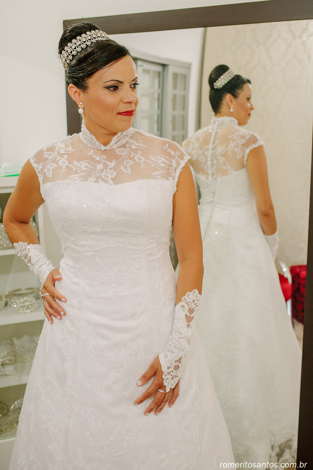 casamento em presidente epitácio com a noiva marciel no salão Requinte rigor sendo fotografada pelo o fotografo de casamento Romerito Santos