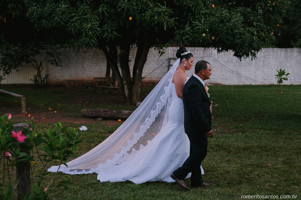 Casamento realizado na cidade de Presidente Epitácio,sp com o noivos Luymara e Eder registrado pelo o fotografo de casamento Romerito Santos com belos registros fotograficos