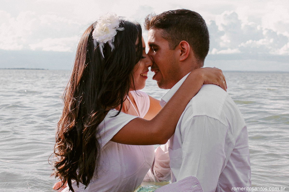 Daniella e Thiago ensaio fotográfico realizado em um dos pontos turísticos dessa cidade no parque figueiral, com o fotografo Romerito Santos