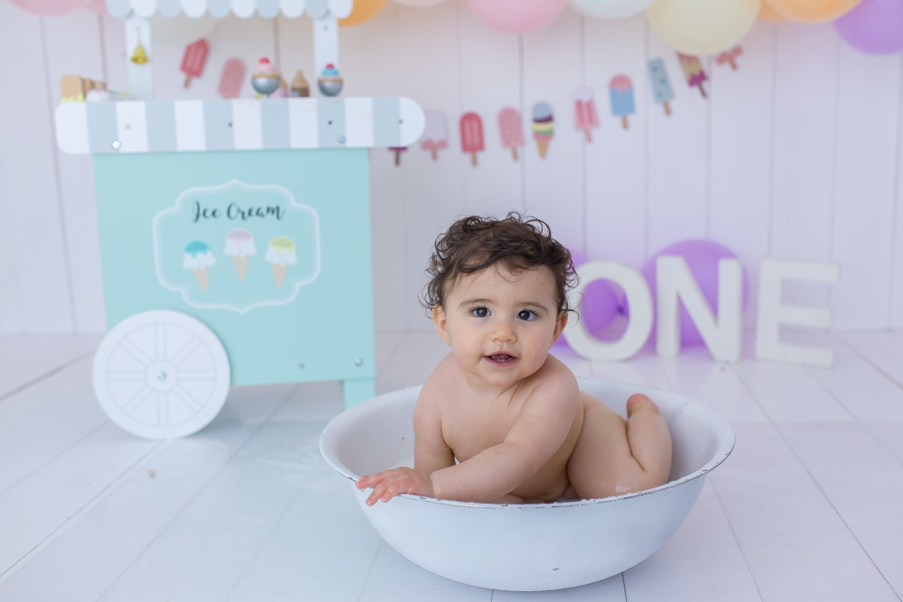 smash the cake milk bath valquiria abreu fotografia estudio funchal ilha da madeira portugal