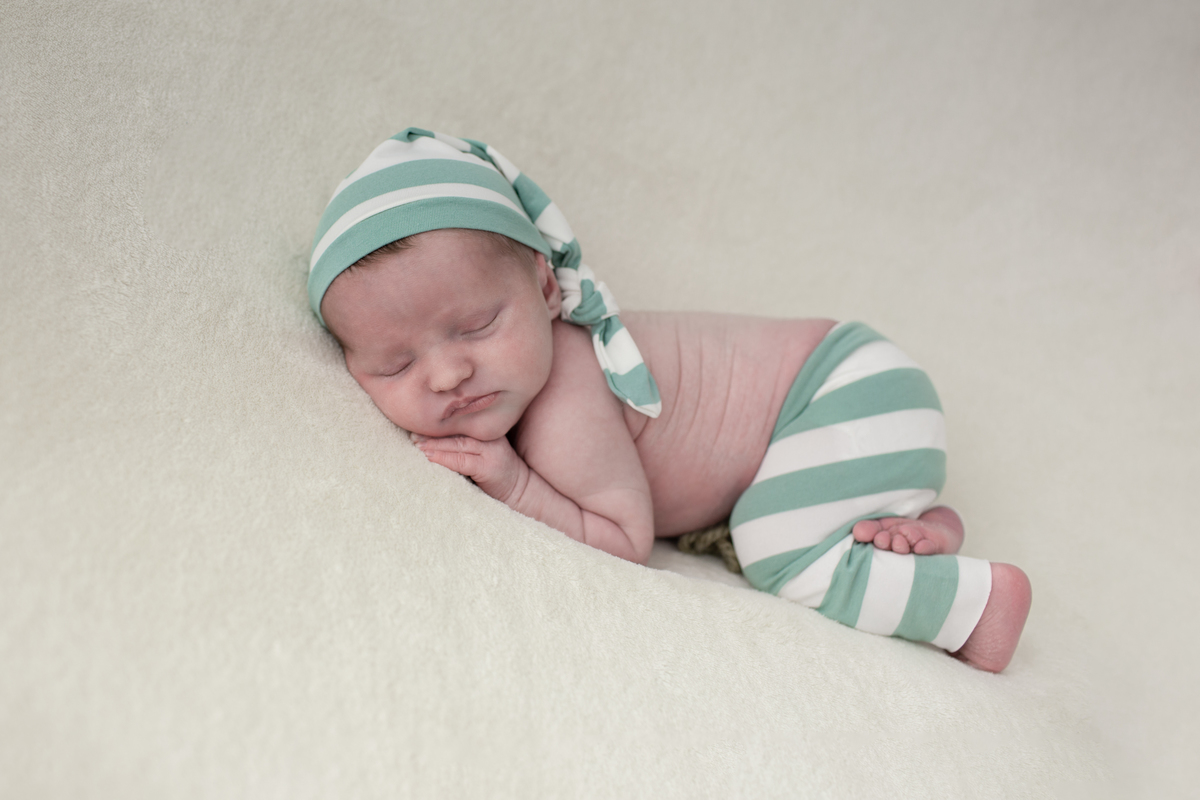 fotografia de recem nascido Newborn em funchal ilha da madeira estúdio valquiria abreu