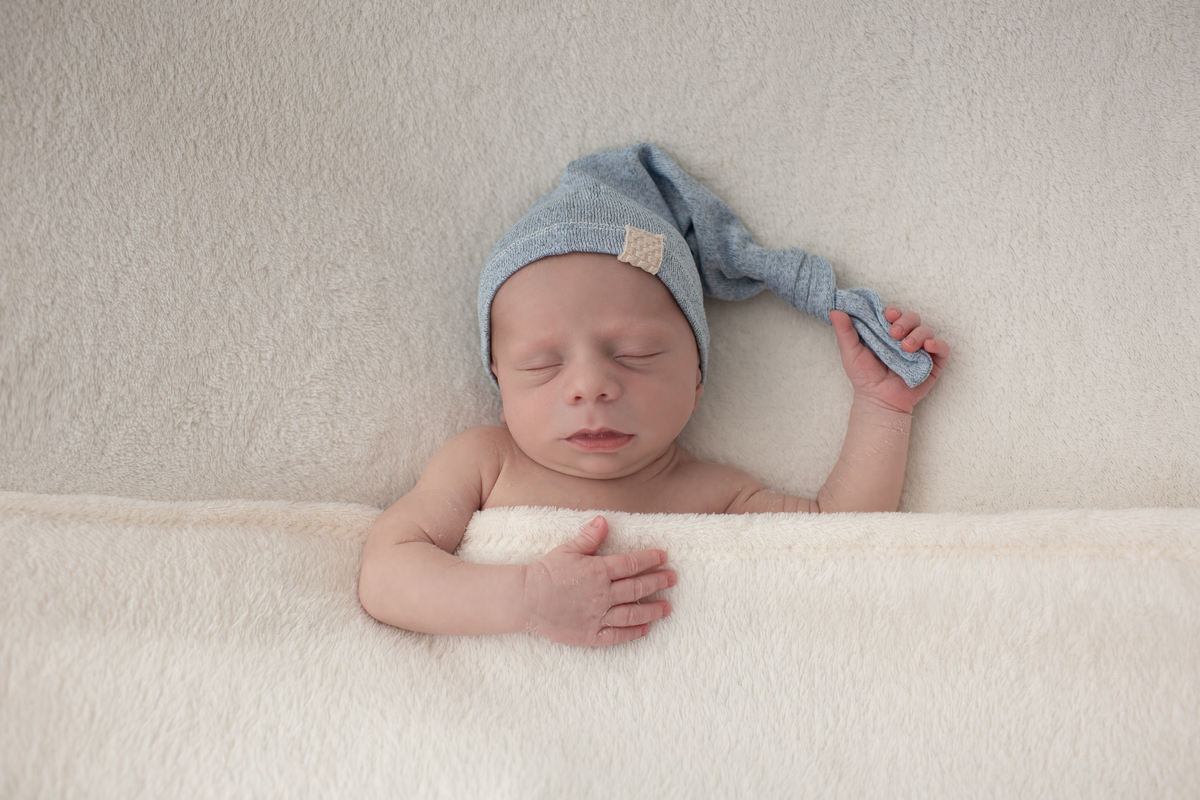 fotografia de recem nascido Newborn em funchal ilha da madeira estúdio valquiria abreu
