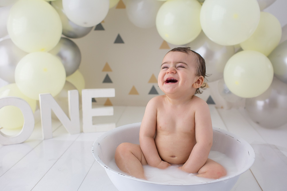smash the cake milk bath valquiria abreu fotografia estudio funchal ilha da madeira portugal