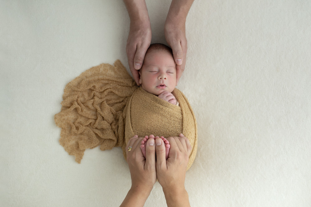 fotografia de recem nascido Newborn em funchal ilha da madeira estúdio valquiria abreu