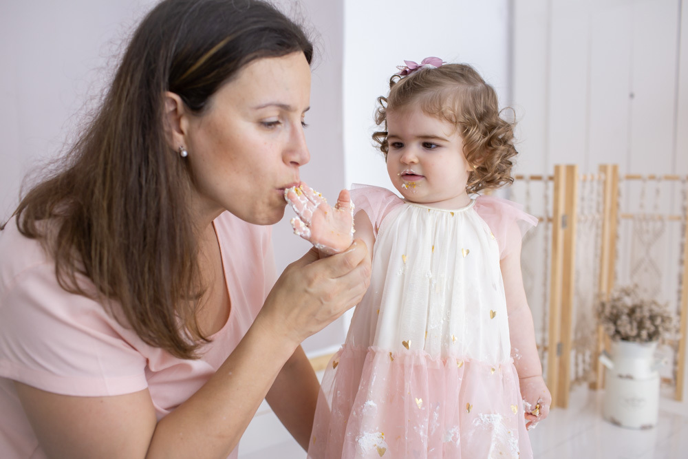 smash the cake milk bath valquiria abreu fotografia estudio funchal ilha da madeira portugal