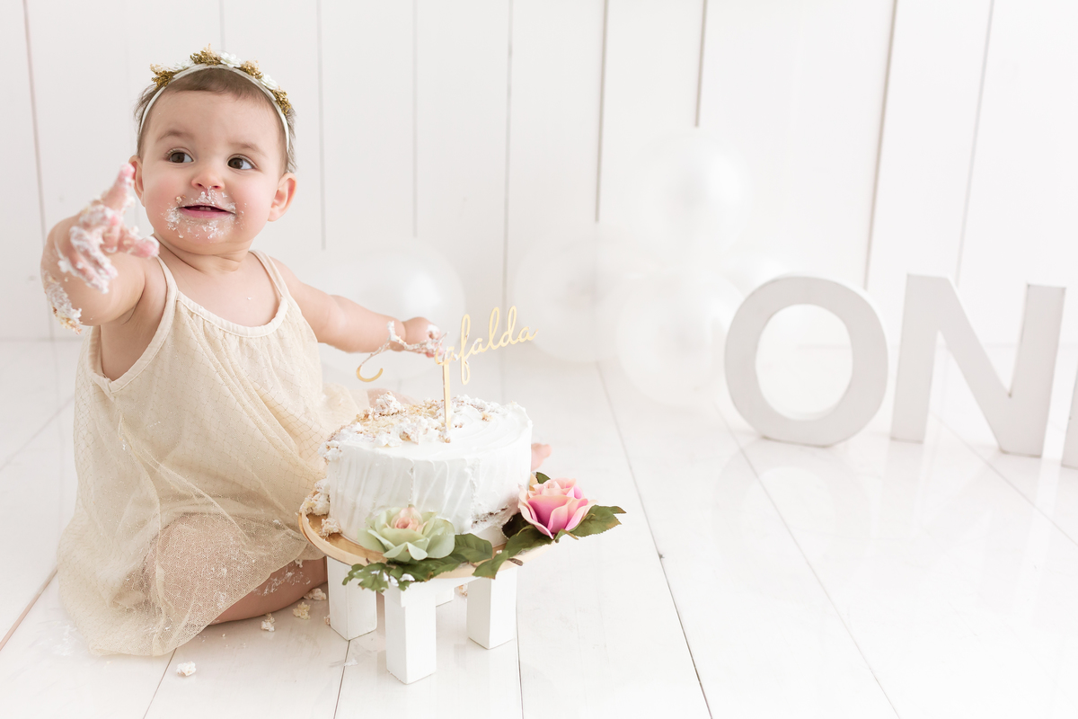smash the cake milk bath valquiria abreu fotografia estudio funchal ilha da madeira portugal