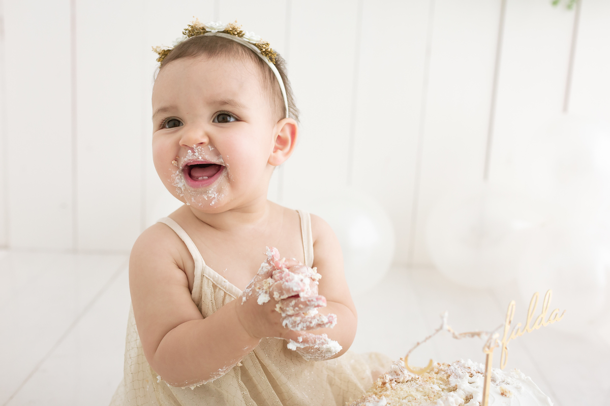 smash the cake milk bath valquiria abreu fotografia estudio funchal ilha da madeira portugal