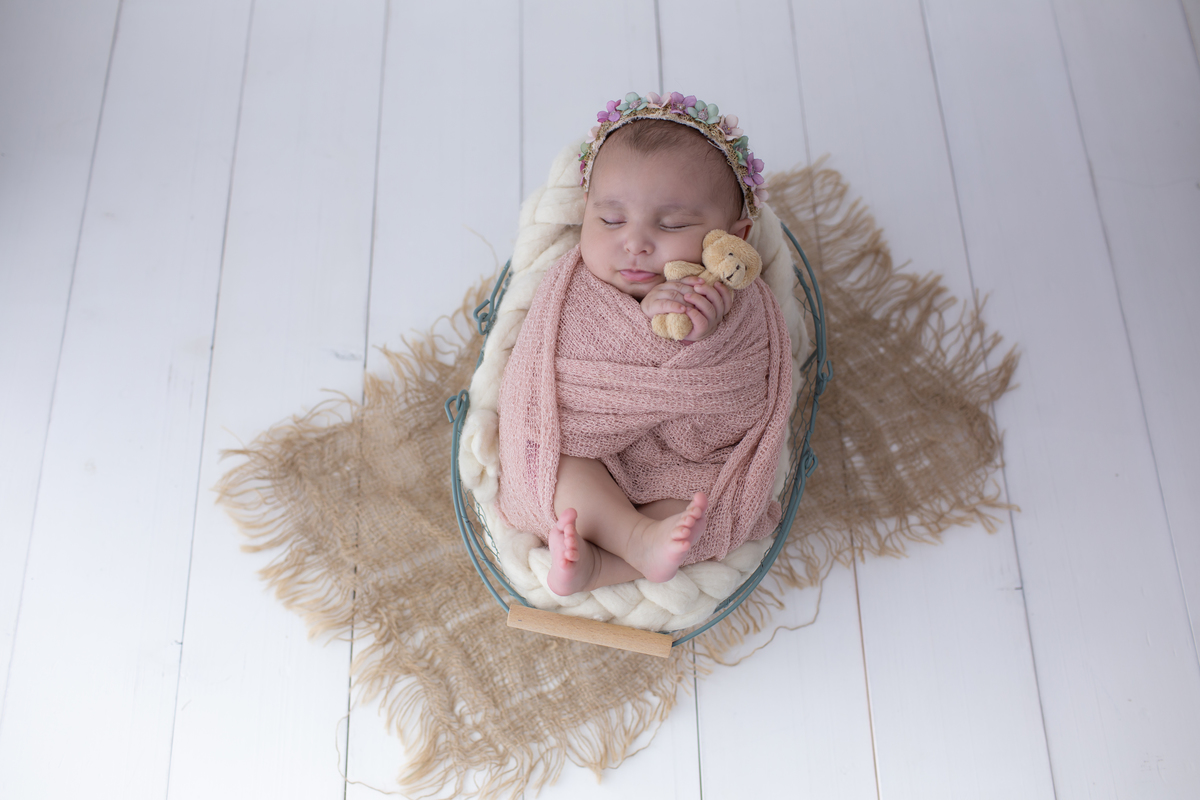 fotografia de recem nascido Newborn em funchal ilha da madeira estúdio valquiria abreu