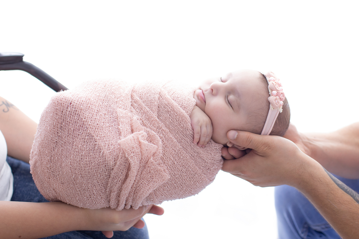 fotografia de recem nascido Newborn em funchal ilha da madeira estúdio valquiria abreu