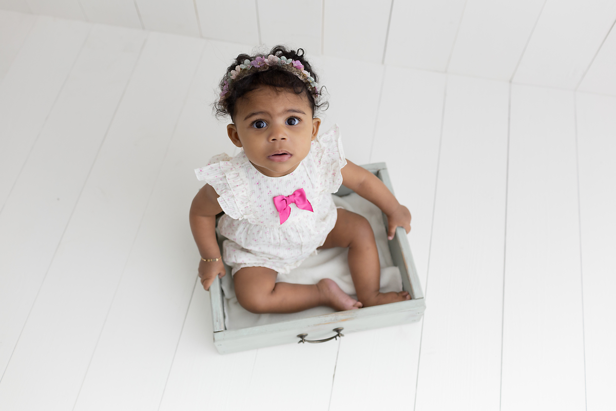 fotografia de bebé acompanhamento em funchal ilha da madeira estúdio valquiria abreu