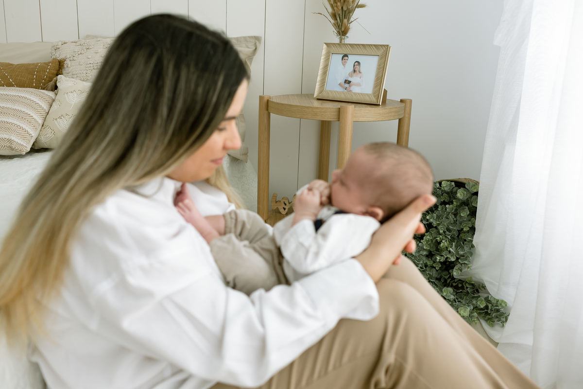 fotografia de bebé acompanhamento em funchal ilha da madeira estúdio valquiria abreu