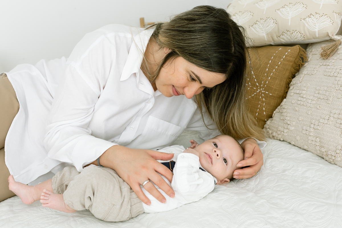 fotografia de bebé acompanhamento em funchal ilha da madeira estúdio valquiria abreu