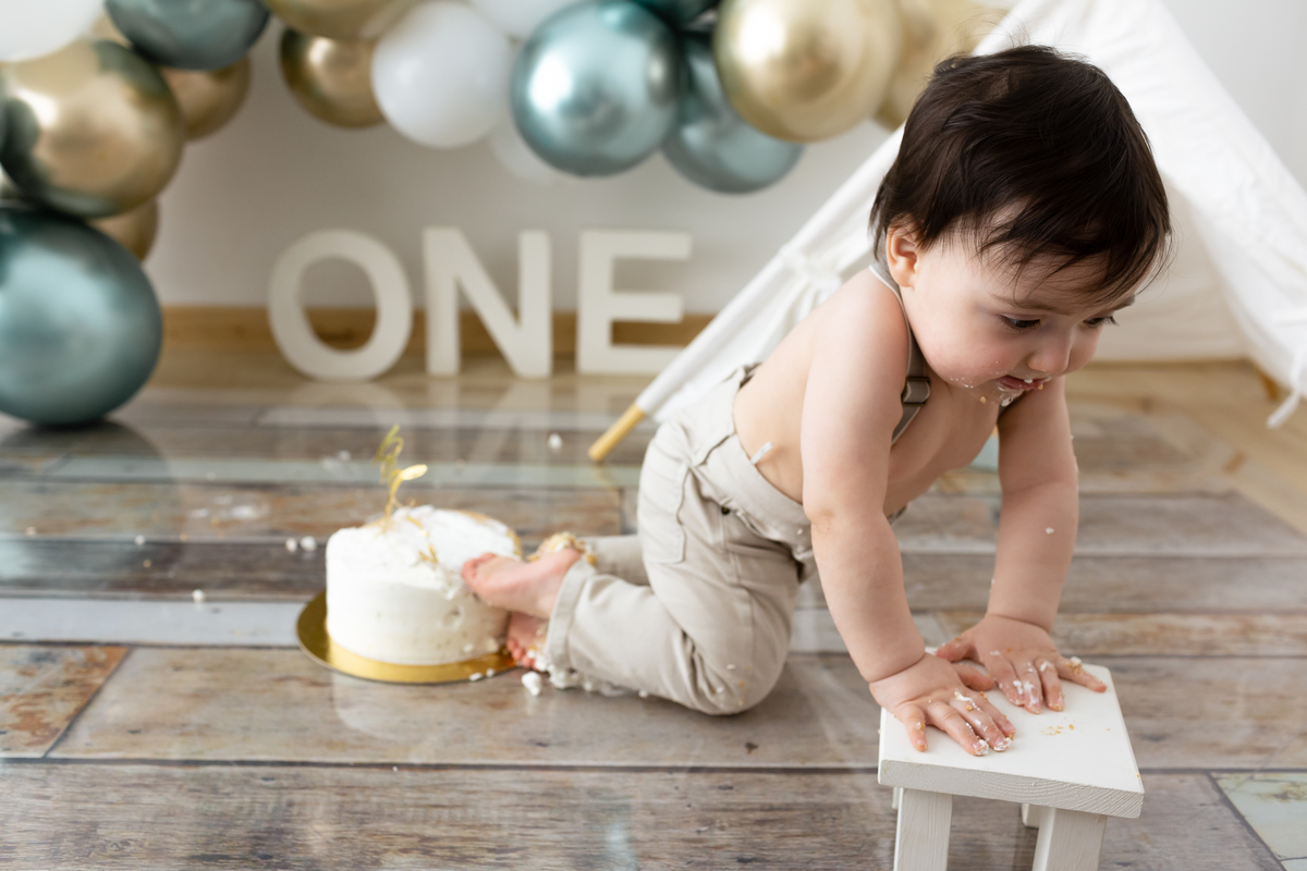 smash_the_cake_milk_bath_valquiria_abreu_fotografia_estudio_funchal_ilha_da_madeira_portugal