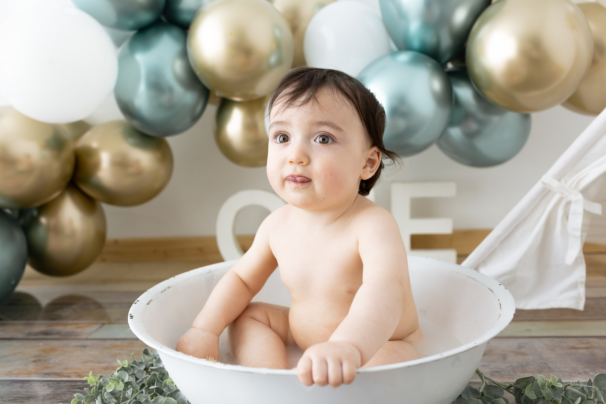 smash_the_cake_milk_bath_valquiria_abreu_fotografia_estudio_funchal_ilha_da_madeira_portugal