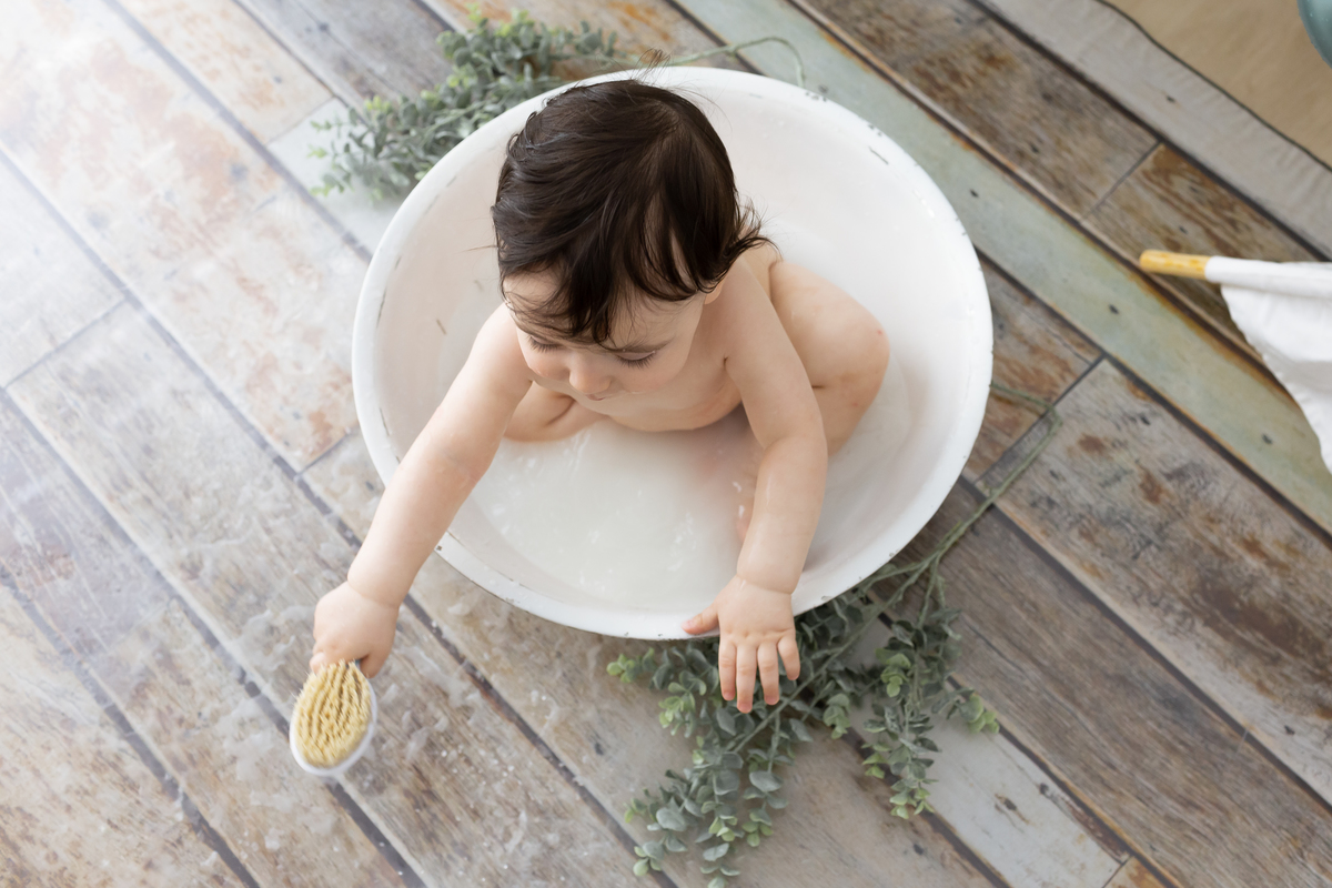 smash_the_cake_milk_bath_valquiria_abreu_fotografia_estudio_funchal_ilha_da_madeira_portugal