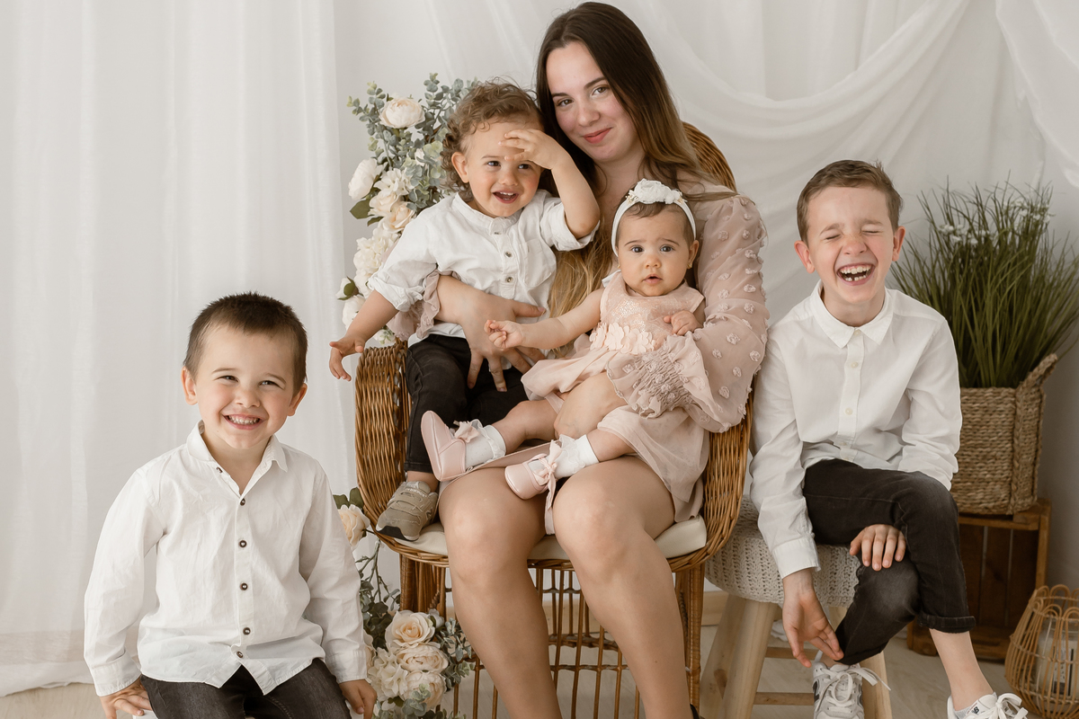 dia_da_mãe_2023_valquiria_abreu_fotografia_estudio_funchal_ilha_da_madeira_portugal