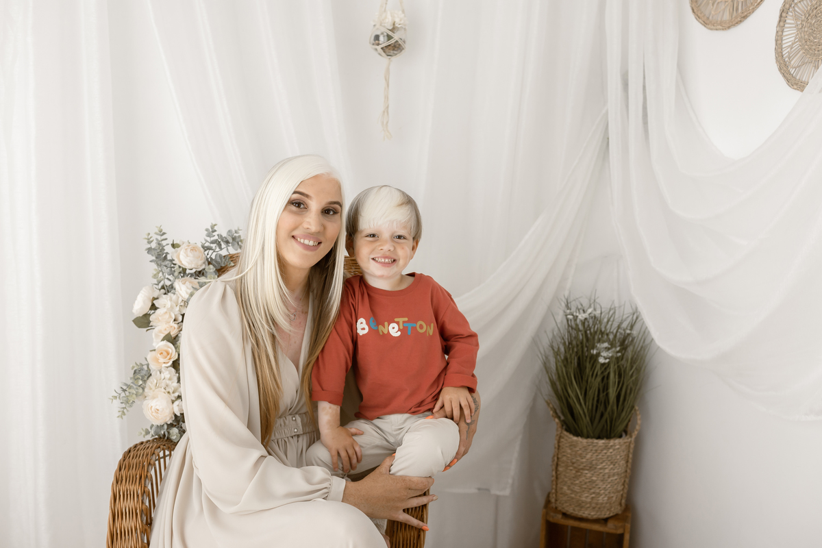 dia_da_mãe_2023_valquiria_abreu_fotografia_estudio_funchal_ilha_da_madeira_portugal