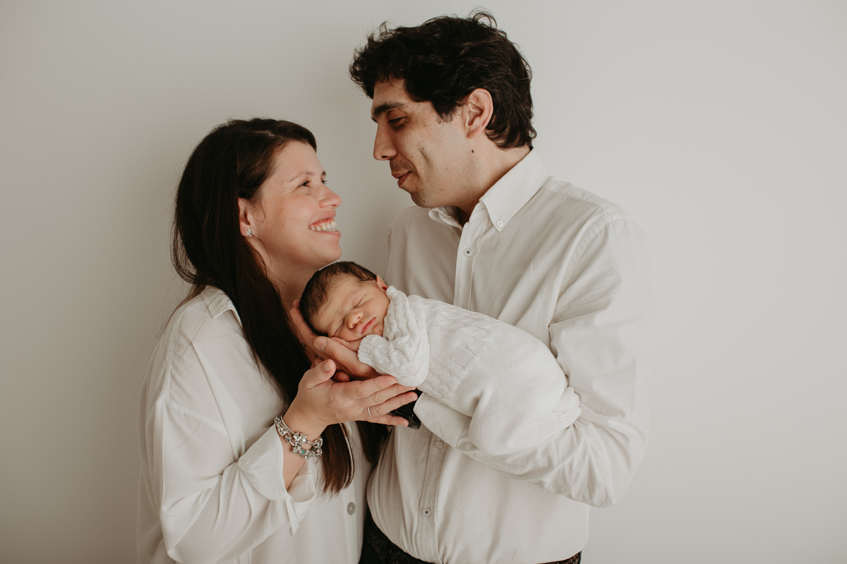 fotografia de recem nascido Newborn em funchal ilha da madeira estúdio valquiria abreu