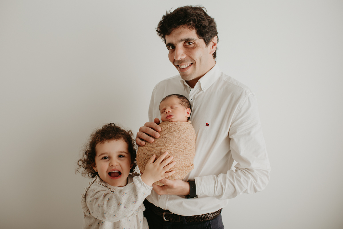 fotografia de recem nascido Newborn em funchal ilha da madeira estúdio valquiria abreu