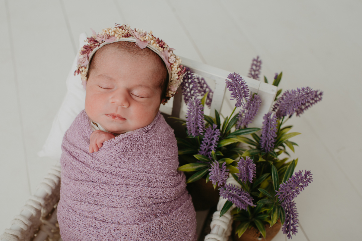 fotografia de recem nascido Newborn em funchal ilha da madeira estúdio valquiria abreu