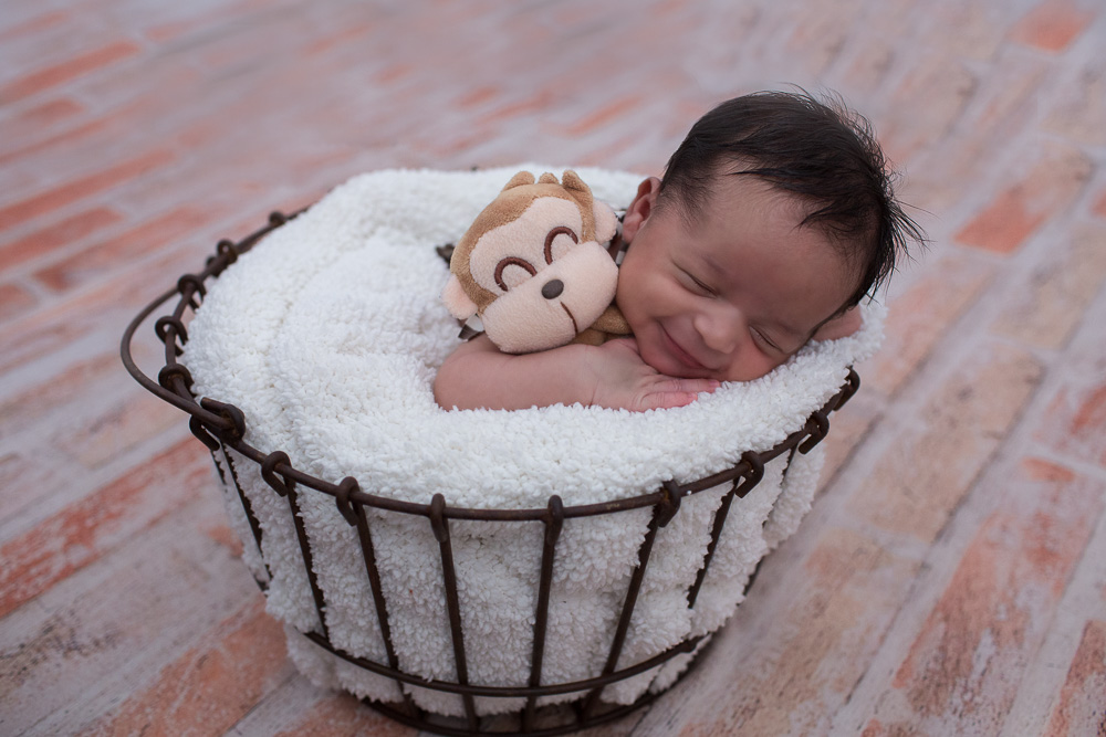 newborn_valquiria_paulo_estudio_movel_estudio_em_casa_sao_paulo