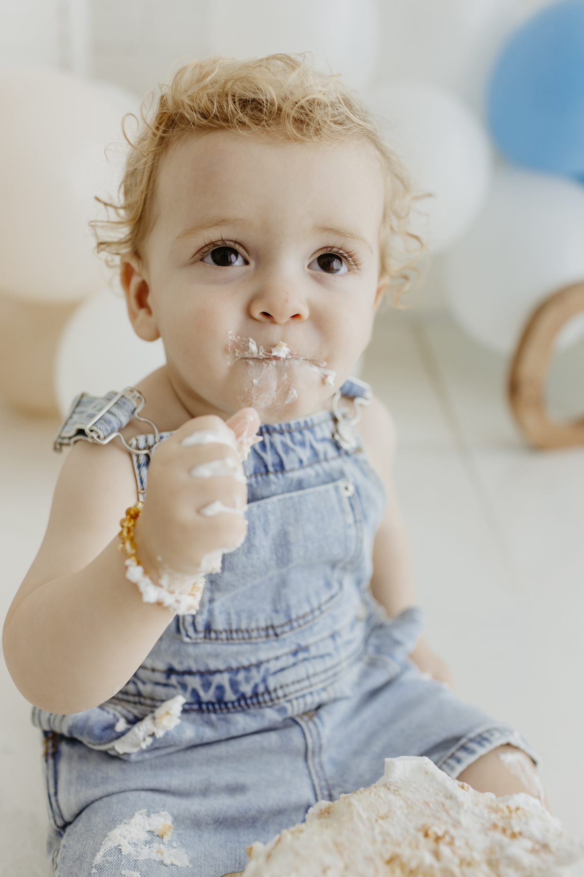 fotografia_de_recem_nascido_smash_the_cake_em_funchal_ilha_da_madeira_estúdio_valquiria_abreu