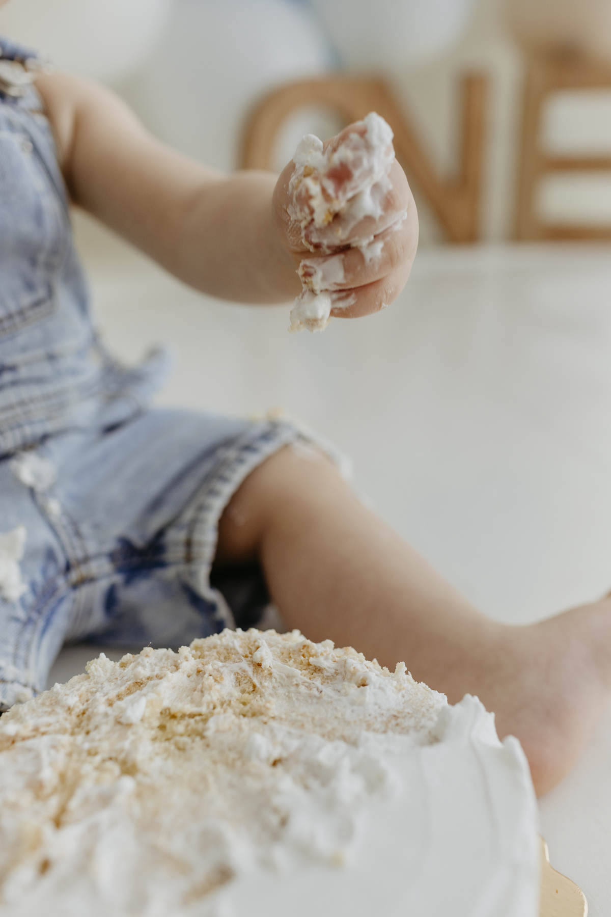 fotografia_de_recem_nascido_smash_the_cake_em_funchal_ilha_da_madeira_estúdio_valquiria_abreu