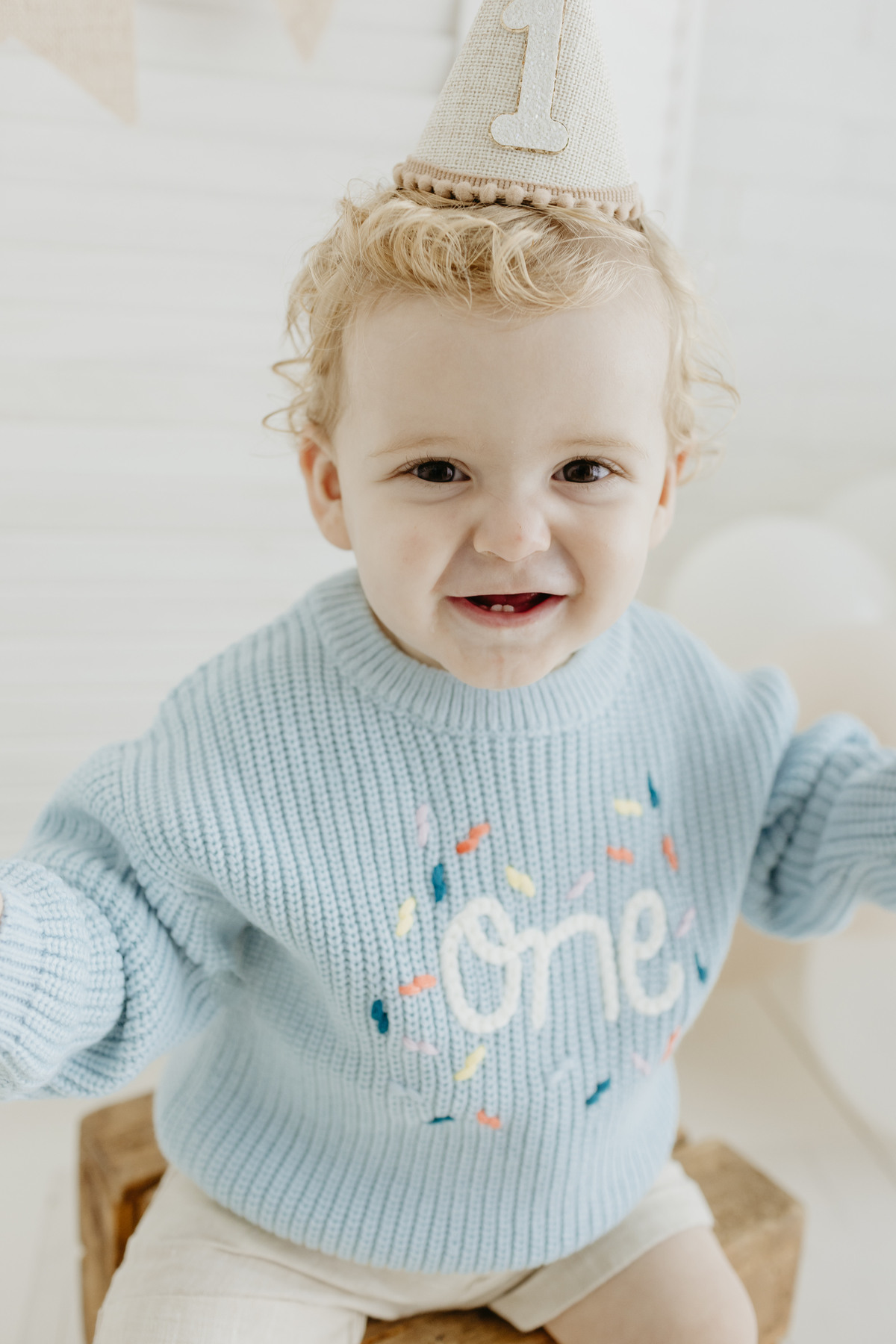 fotografia_de_recem_nascido_smash_the_cake_em_funchal_ilha_da_madeira_estúdio_valquiria_abreu