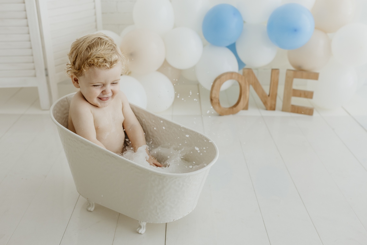 fotografia_de_recem_nascido_smash_the_cake_em_funchal_ilha_da_madeira_estúdio_valquiria_abreu