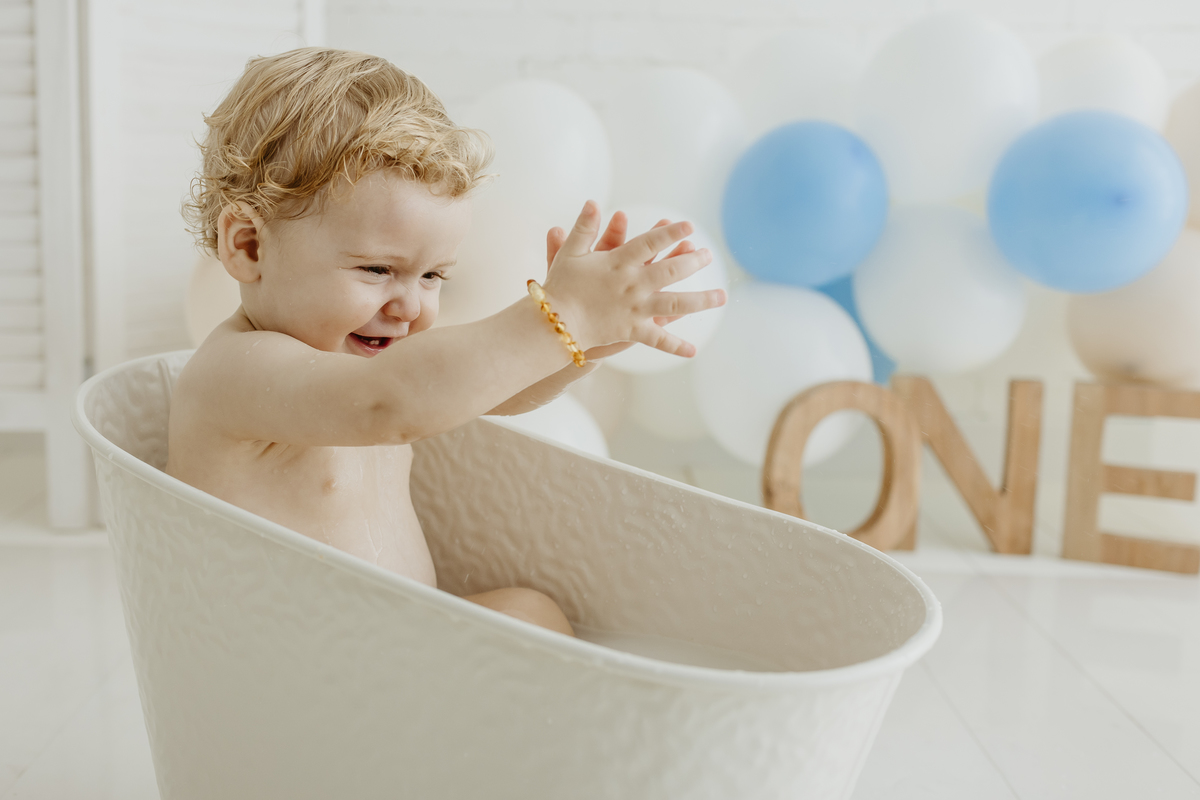 fotografia_de_recem_nascido_smash_the_cake_em_funchal_ilha_da_madeira_estúdio_valquiria_abreu