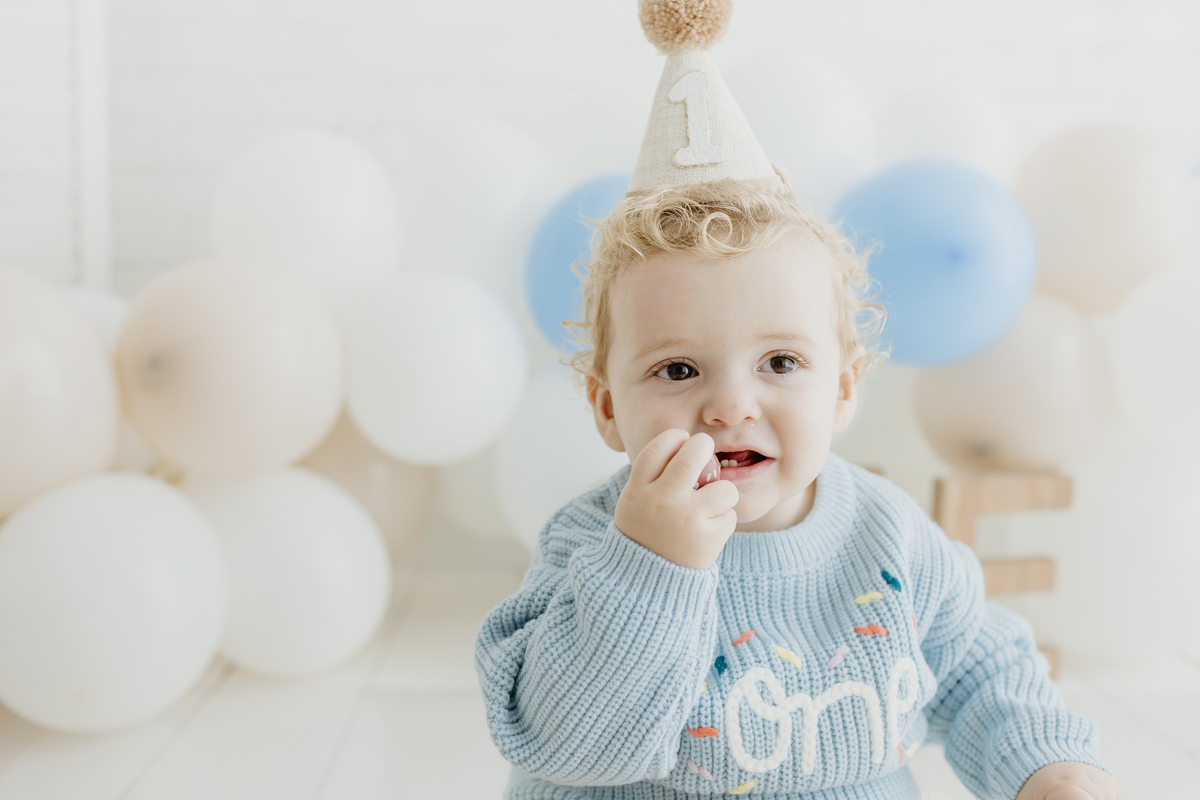fotografia_de_recem_nascido_smash_the_cake_em_funchal_ilha_da_madeira_estúdio_valquiria_abreu