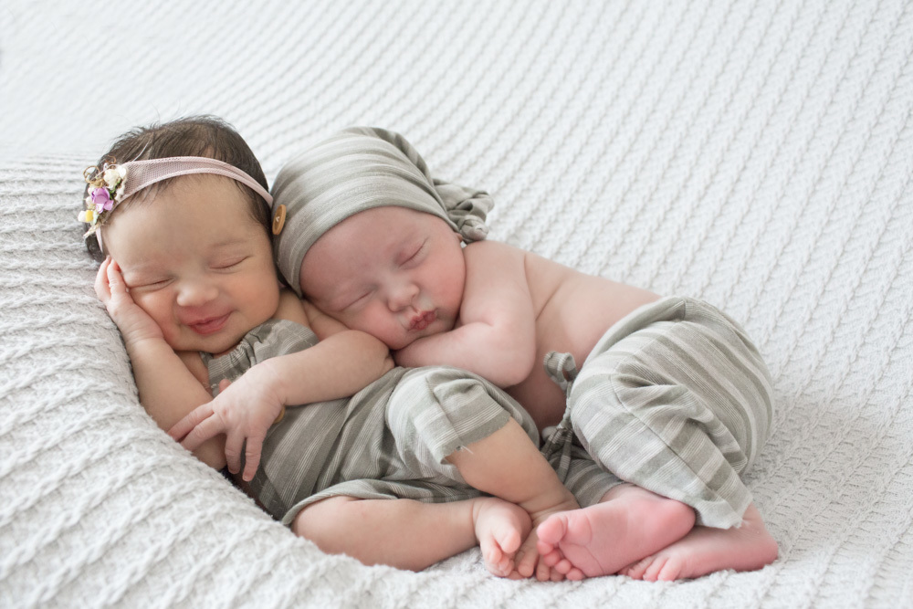 newborn_valquiria_paulo_newborn_gemeos_estudio_movel_estudio_em_casa_sao_paulo