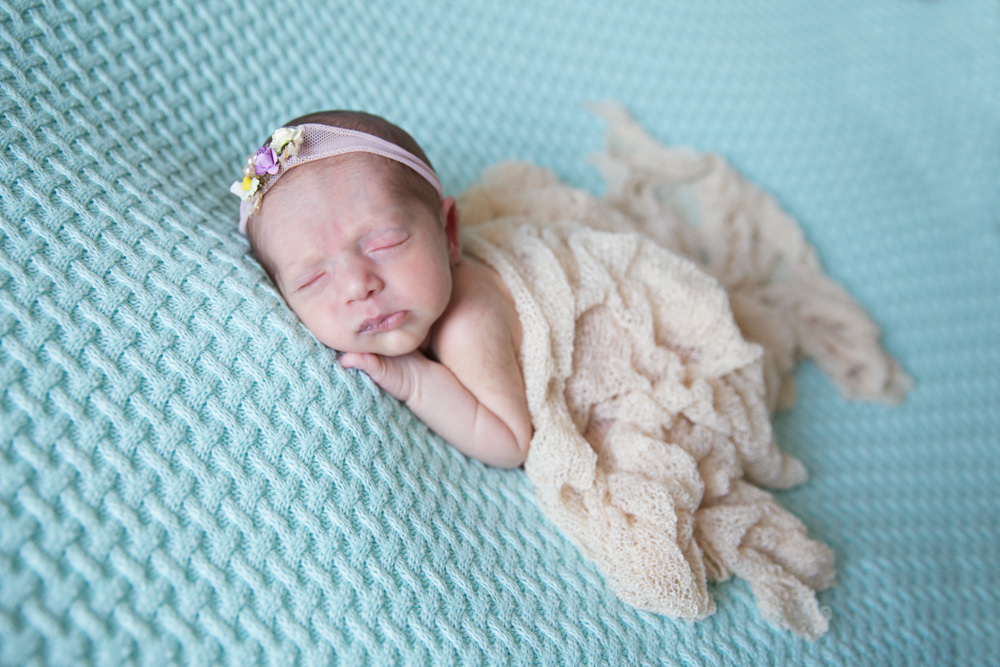 newborn_valquiria_paulo_estudio_movel_estudio_em_casa_sao_paulo