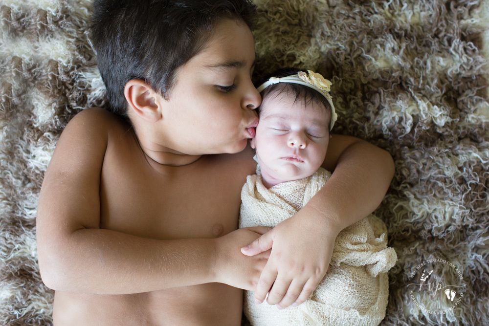 newborn_valquiria_paulo_estudio_movel_estudio_em_casa_sao_paulo