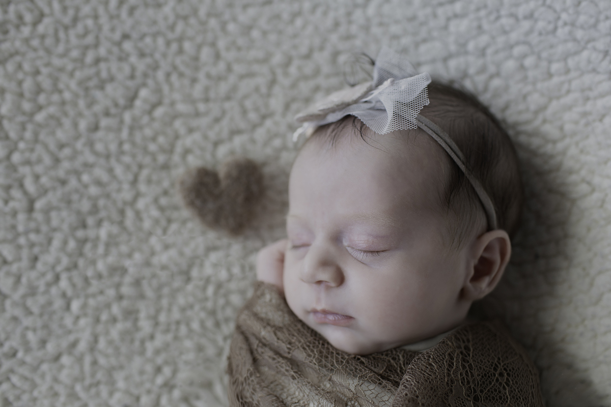 newborn_valquiria_abreu_fotografia_estudio_funchal_ilhadamadeira_portugal