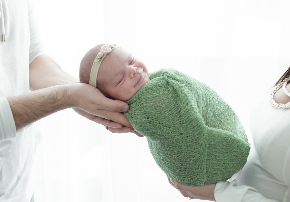 newborn_valquiria_abreu_fotografia_estudio_funchal_ilhadamadeira_portugal_sessao_bebe_funchal_recemnascidol
