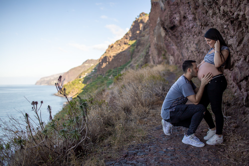 gestante_mama_espera_valquiria_abreu_fotografia_estudio_funchal_ilhadamadeira_portugal