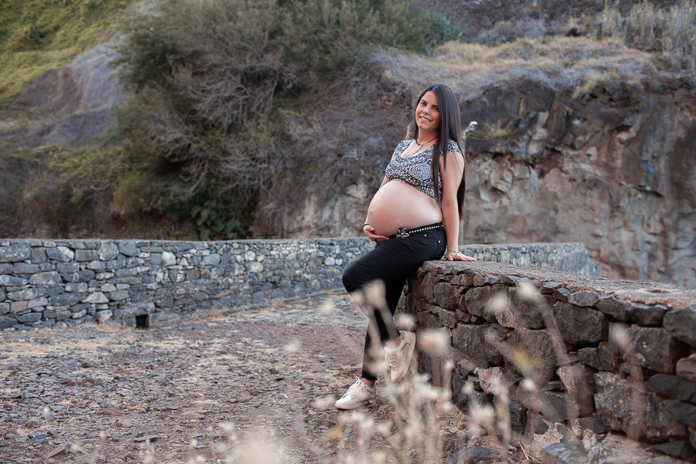 gestante_mama_espera_valquiria_abreu_fotografia_estudio_funchal_ilhadamadeira_portugal