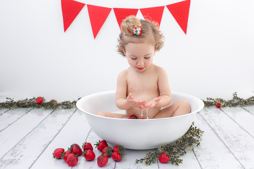 smash the cake milk bath valquiria abreu fotografia estudio funchal ilha da madeira portugal