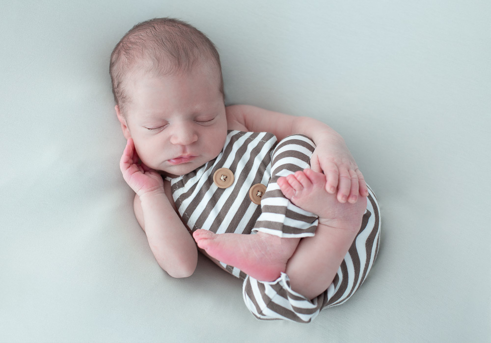 fotografia de recem nascido em funchal ilha da madeira estúdio valquiria abreu fotografia sessão bebé fotografia de bebé