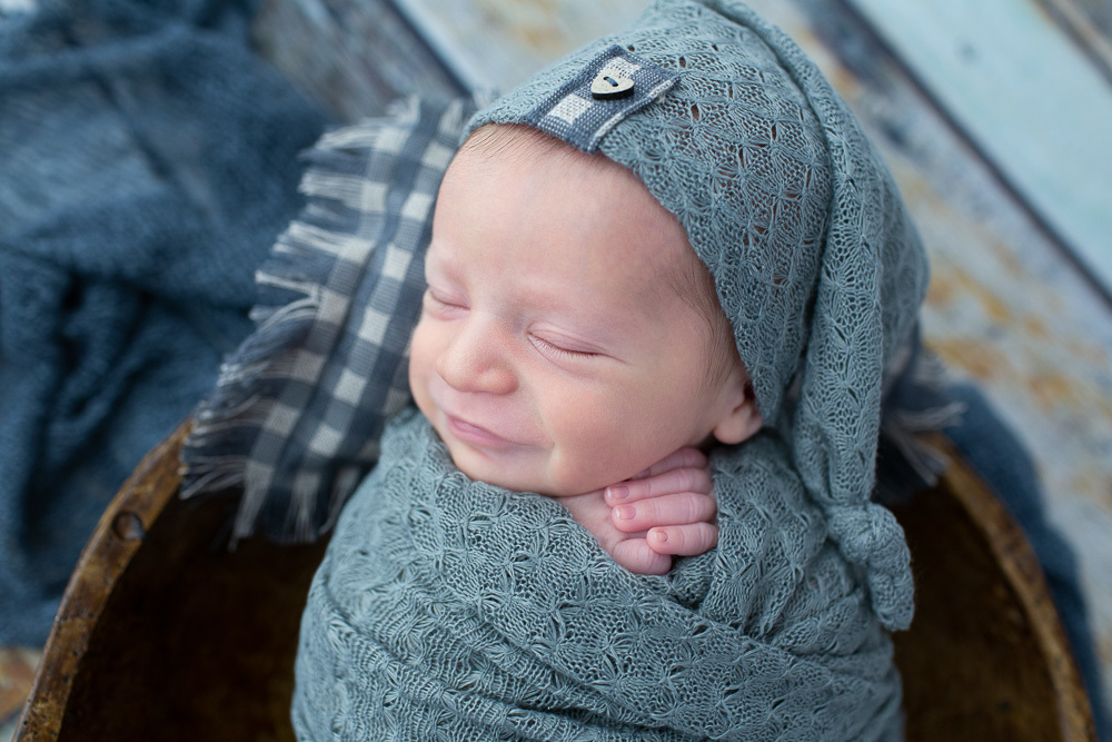 fotografia de recem nascido em funchal ilha da madeira estúdio valquiria abreu fotografia sessão bebé fotografia de bebé