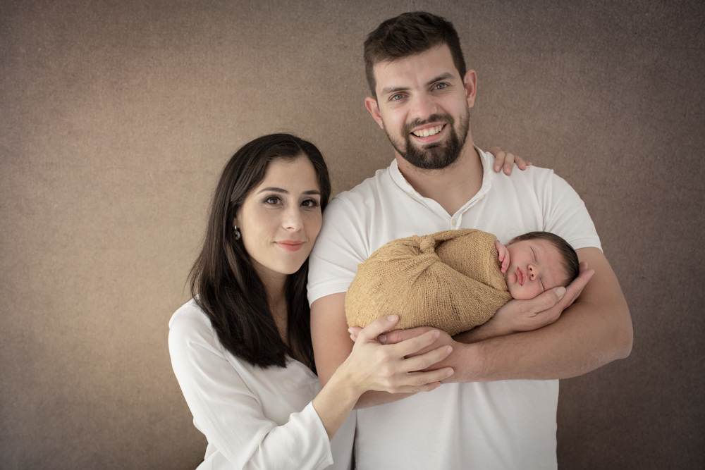 fotografia de recem nascido em funchal ilha da madeira estúdio valquiria abreu